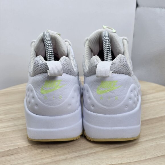 Nike Air Max Motion LW ENG  902853-100 Women's Shoes Size 8.5 - Picture 6 of 9